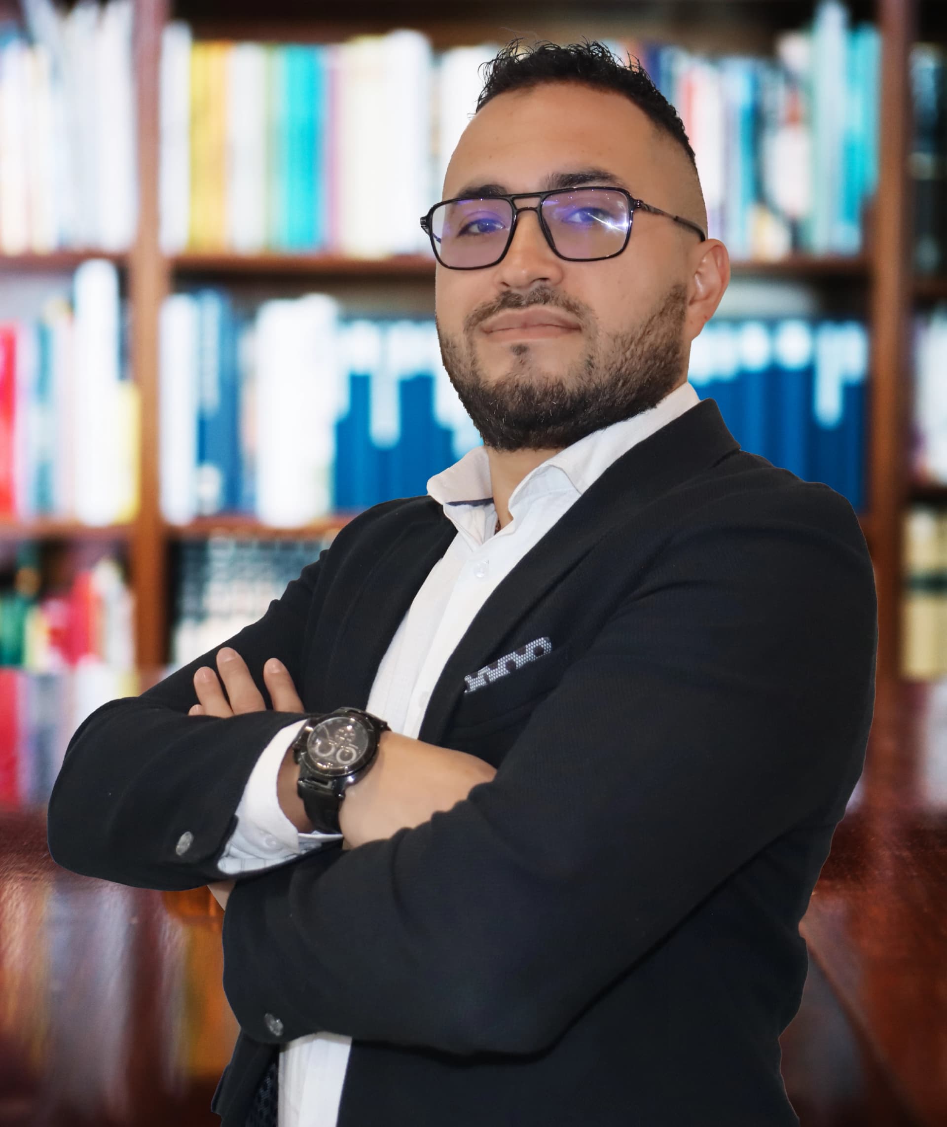Fernando Morales - Coordinador Contabilidad en Kharaghani Home